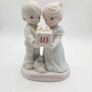 Precious moments 163805  “To Have and to Hold” (10th anniv.)  1995 No Box.